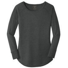 Load image into Gallery viewer, women&#39;s long sleeve wide neck tunic style t-shirt in black frost. 50/25/25 poly/combed ring spun cotton/rayon blend
